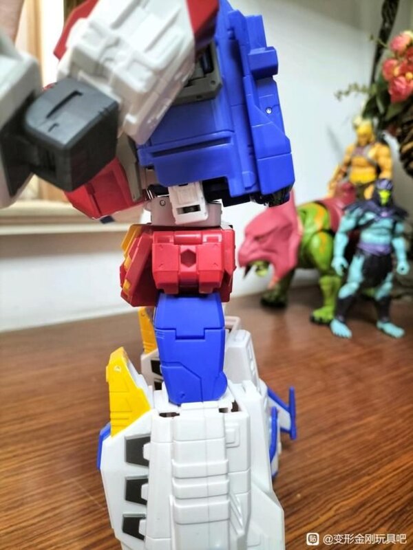 In Hand Image Of HasLab Transformers Victory Saber  (10 of 27)